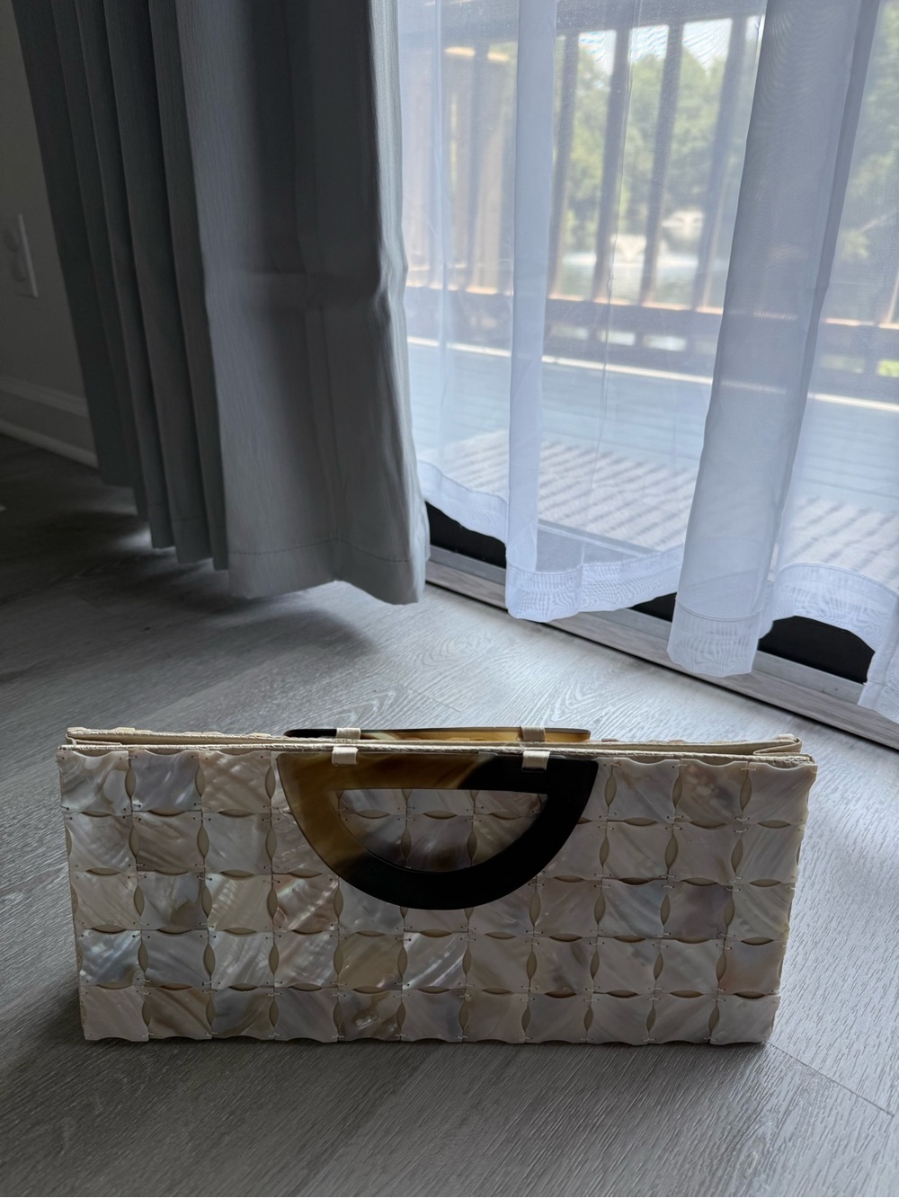 Pearlescent Mosaic Clutch Handbag with Dark Brown Accent Handle - Picture 4 of 4